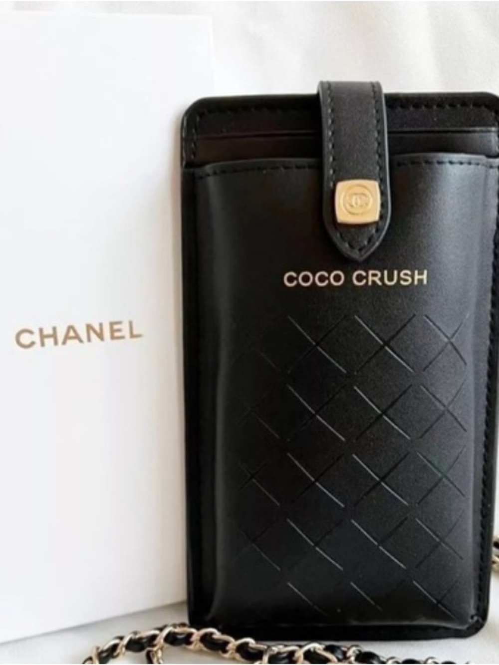 CHANEL Black Coco Crush Quilted Leather Phone Crossbody with Gold Chain - Picture 2 of 2